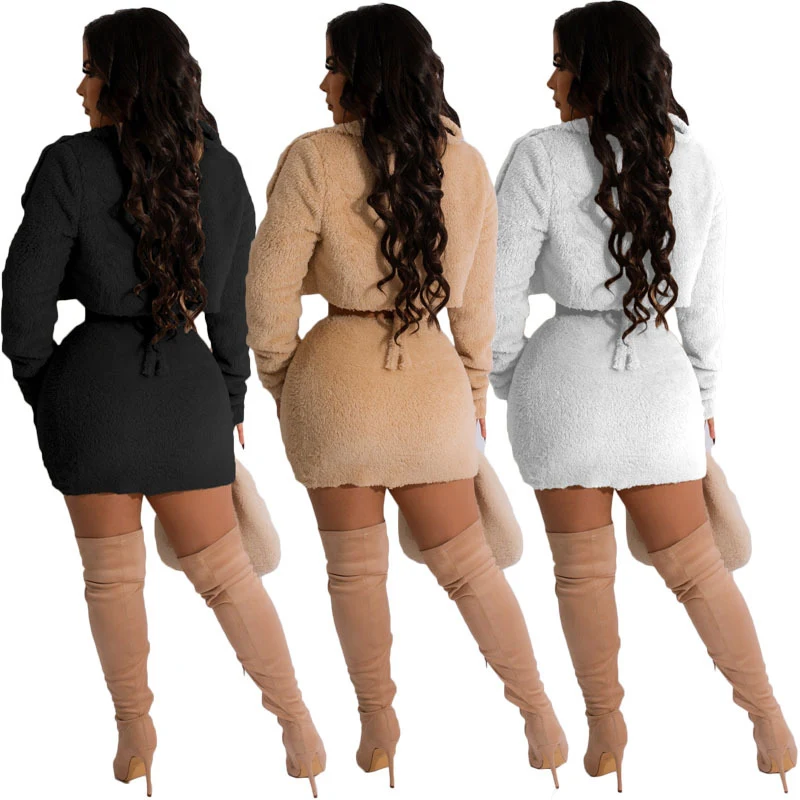 Title 12, Moda feminina com bainha skinny