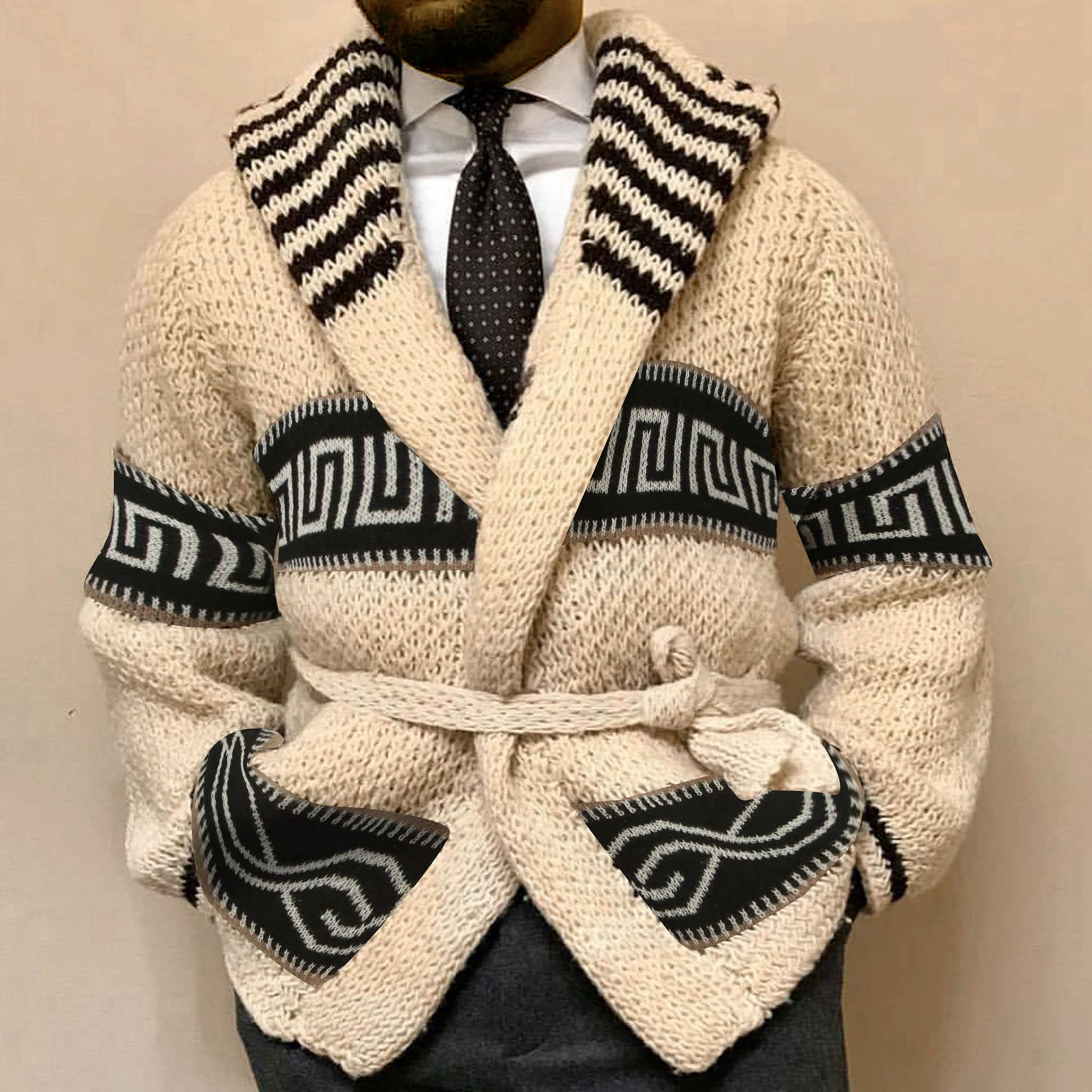 Casaco suéter masculino de malha jacquard, perfeito para o outono/inverno. Conforto e elegância em uma peça, ideal para um visual sofisticado. — foto 3