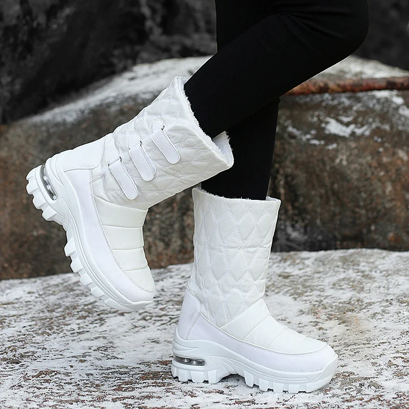 Title 2, Womens outdoor plus velvet high top snow boots...
