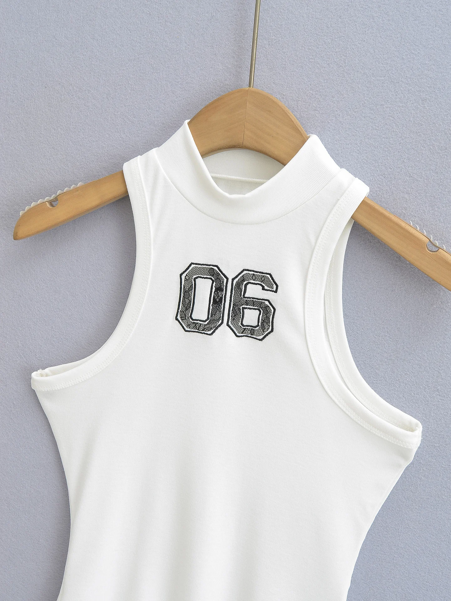 Title 7, Sport Waistcoat For Women Top Drawstring Low Wa...