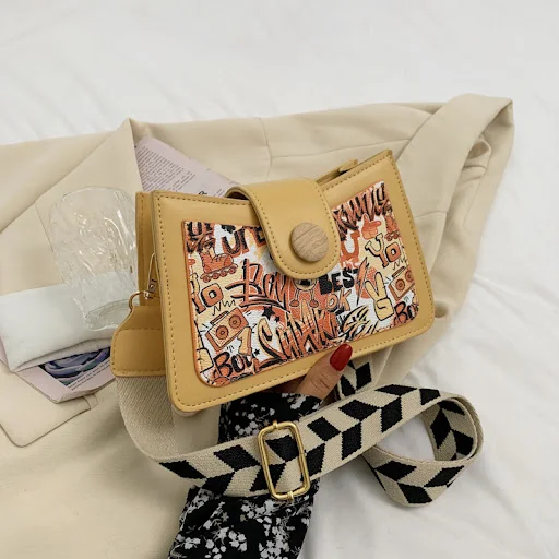 Title 1, Bolsa Crossbody Feminina Versátil com Alça de O...