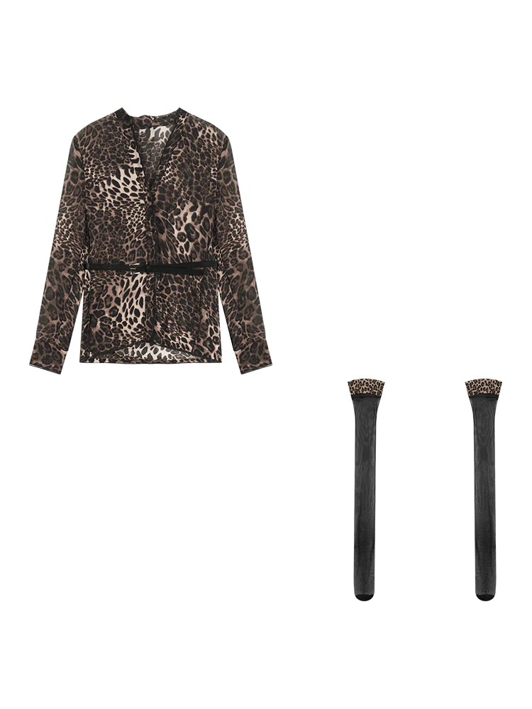 Leopard Print V-neck Long Sleeve Chiffon Shirt for Women. A stylish and comfortable top, perfect for any occasion, offer — photo 11