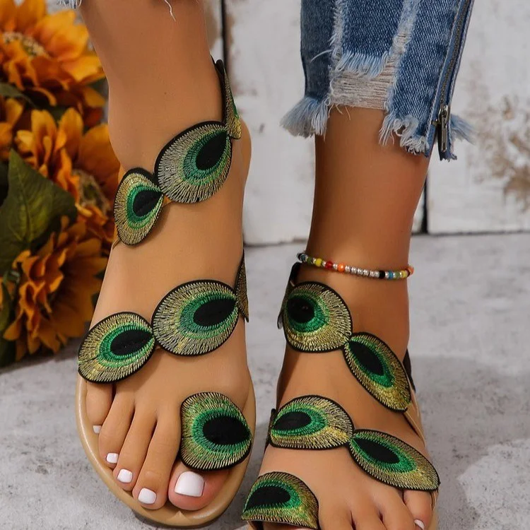 Dames Peacock Eye haarstrand slippers, perfect voor de zomer. Comfortabele en stijlvolle teenslippers voor strand en zwembad. — foto 13