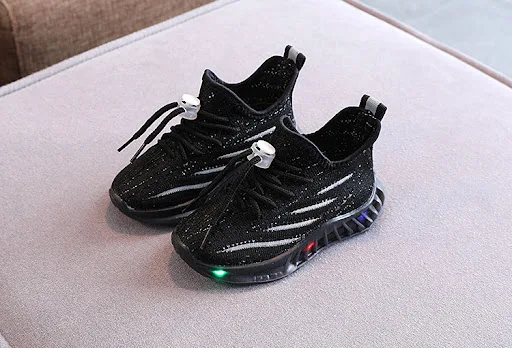 Title 9, Zapatillas LED Fly-knit para Niñas y Zapatos Ca...