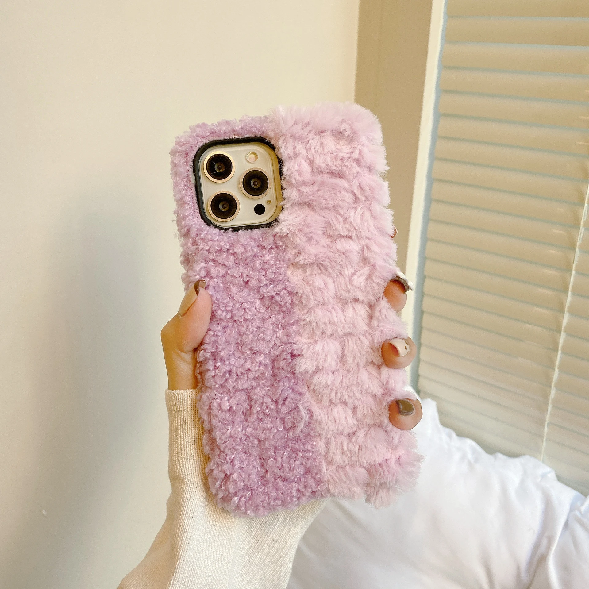 Title 7, Simple And Color Matching Plush Mobile Phone Ca...