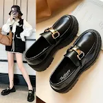 Chunky Heel Platform Small Leather Slip-on Loafers. Comfortable and stylish slip-ons for everyday wear, elevating your l — photo 3