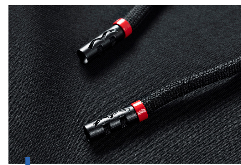 Moletom com capuz folgado para homens na primavera e outono. Conforto e estilo para um visual despojado e moderno. — foto 9