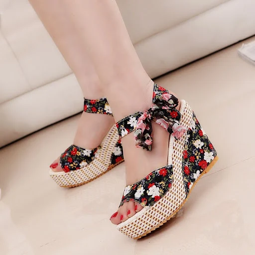 Title 4, Bohemian platform sleehak high heel sandalen vo...
