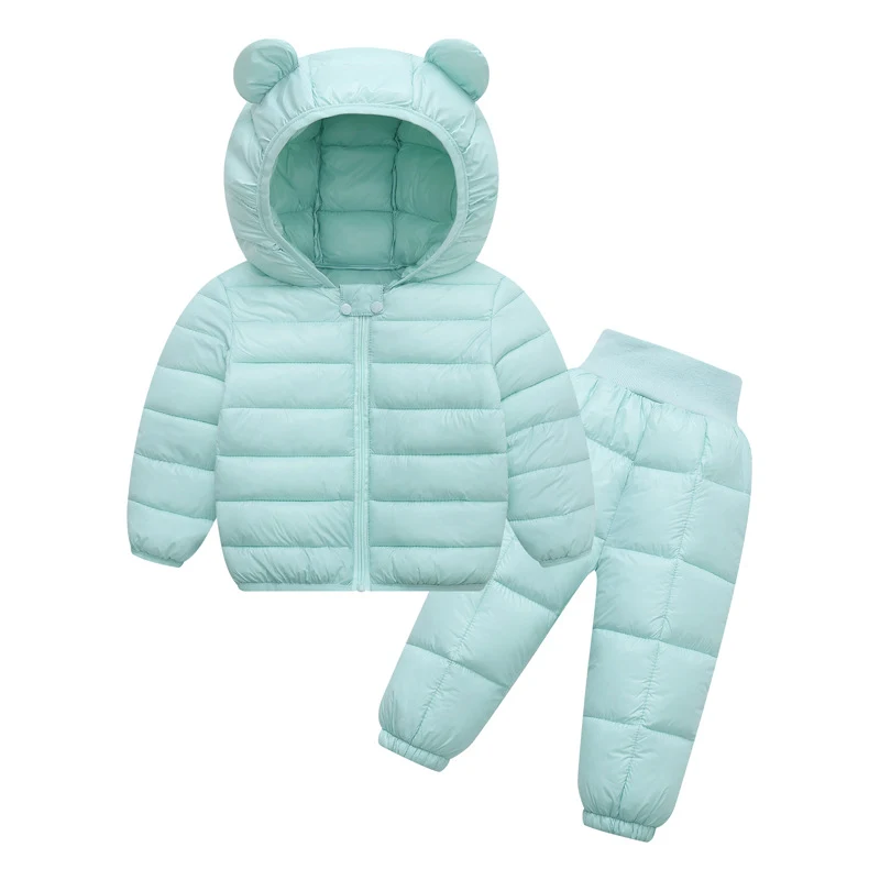 Completo giacca e pantaloni in cotone leggero per bambini, semplice e comodo, perfetto per il gioco e le attività quotidiane. — foto 7