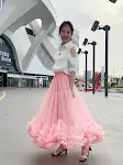 Saia de moda com barra grande e bolha, corte A, renda e malha. Elegância e estilo para você, valorizando sua silhueta, ideal para eventos. — foto 21