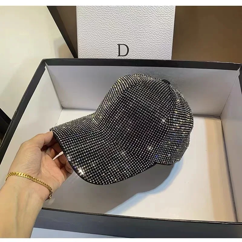 Boné de diamante artesanal de cor sólida simples para proteção solar e estilo casual. Design elegante e confortável, perfeito para uso diário. — foto 7