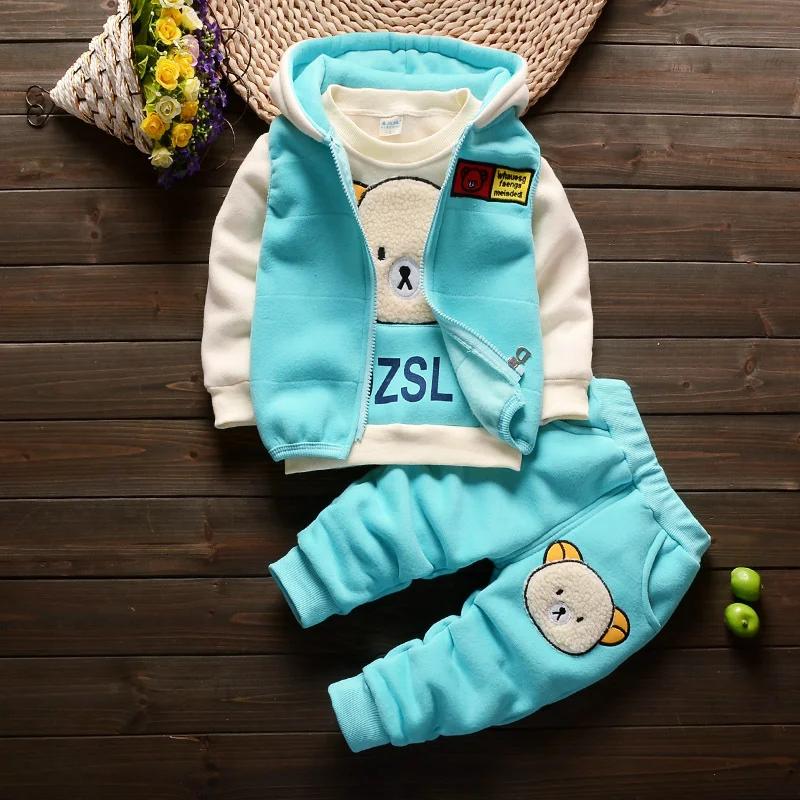 Conjunto de Tres Piezas Cálido de Terciopelo Plus para Invierno Comodidad y Calidez en un Solo Outfit Perfecto para Climas Fríos y un Estilo Acogedor — foto 6