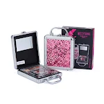 Contouring balm, eyeshadow palette, lipstick and cosmetic set. Achieve a flawless makeup look with this complete set to — photo 7