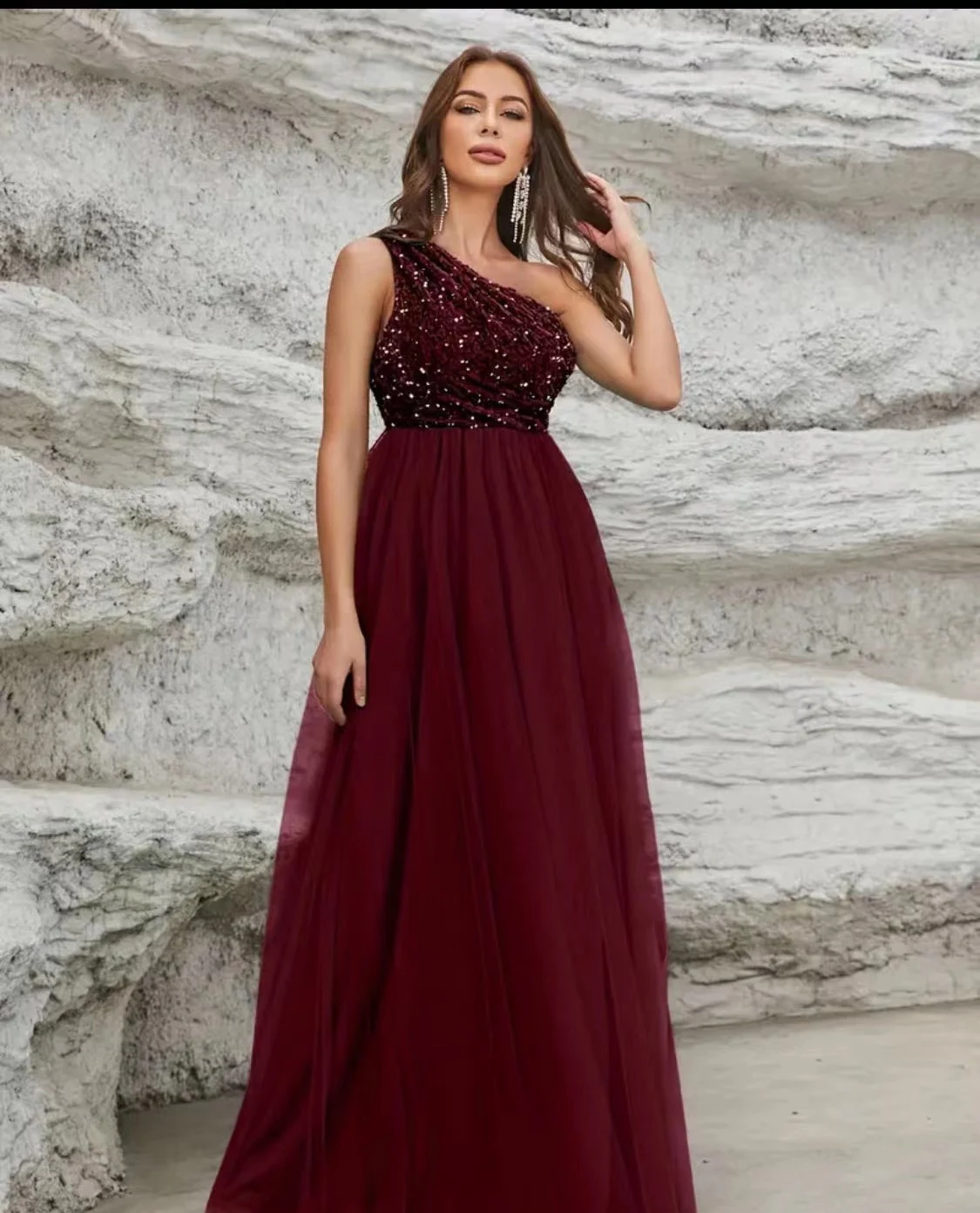 Title 8, Womens High Waist Sequin Gauze Banquet Dress