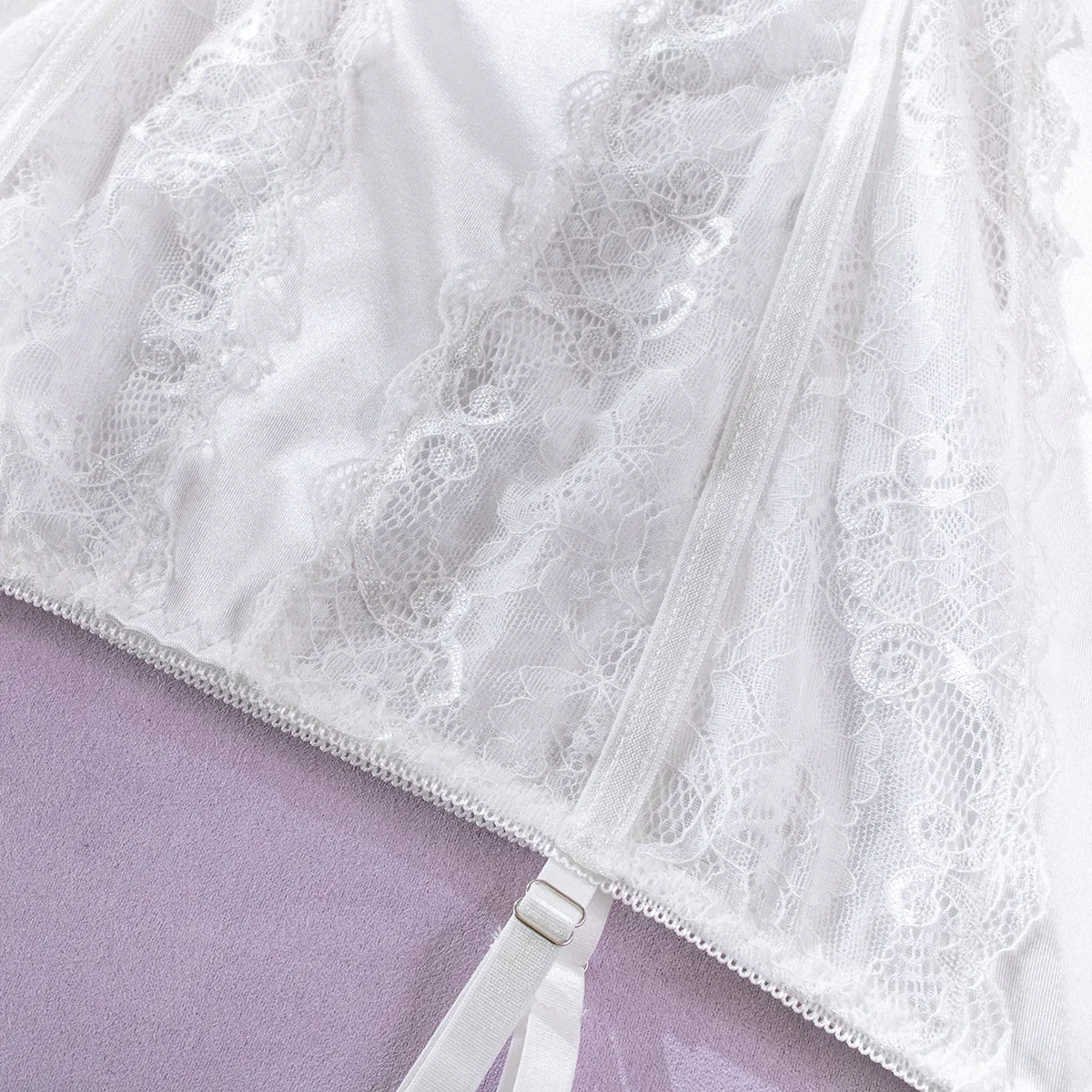 Tuta da Donna con Cuciture in Pizzo Elegante e alla Moda Perfetta per Ogni Occasione Comfort e Stile Combinati Design Versatile e Raffinato Unico nel Suo Genere — foto 15