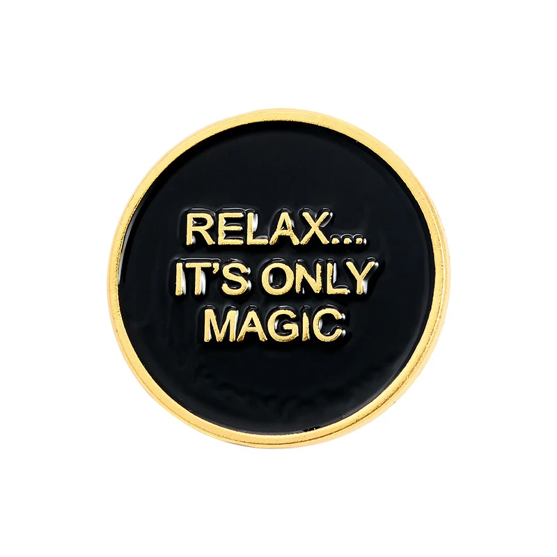 Broche creativa con letras y gota de aceite redondo, un accesorio único para añadir estilo y elegancia a tu ropa y personalidad. — foto 3