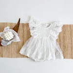 Vestido de bebê de algodão para meninas com renda e bordado, macio e delicado para recém-nascidos, perfeito para batizados e eventos especiais. — foto 14