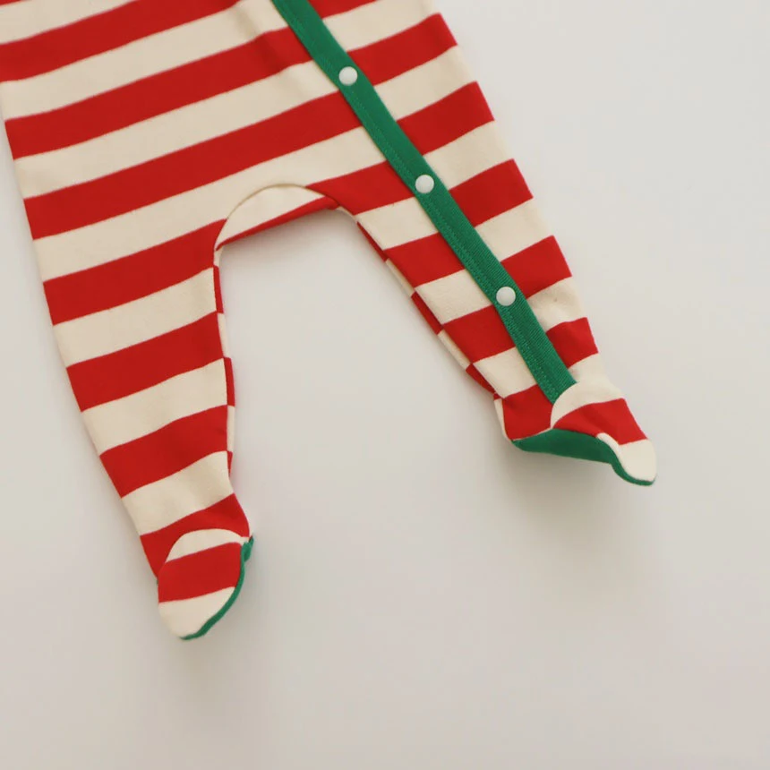 Title 10, Macacões listrados de Natal para bebês. Confort...