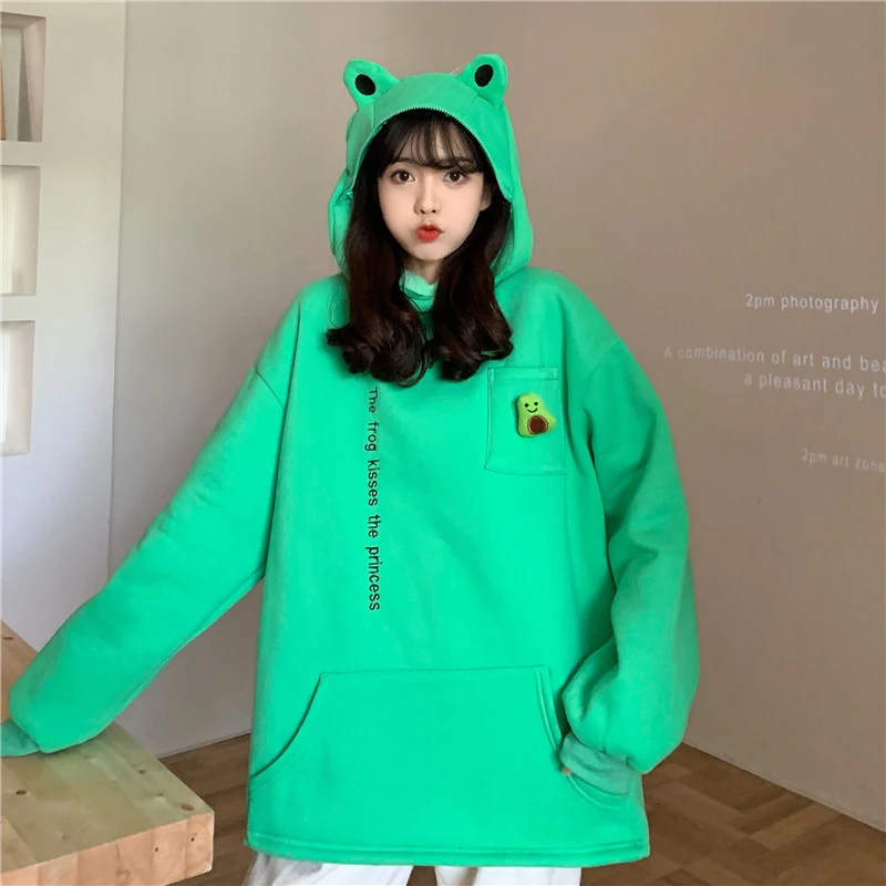 Der beste Freund des Paares ist ein Plüsch-Frosch-Pullover mit Reißverschluss — foto 4