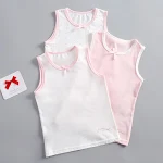 Canotta estiva per bambina, maglietta intima per neonati. Leggera e traspirante, perfetta per il caldo. Comoda e versatile, ideale per l'estate — foto 1