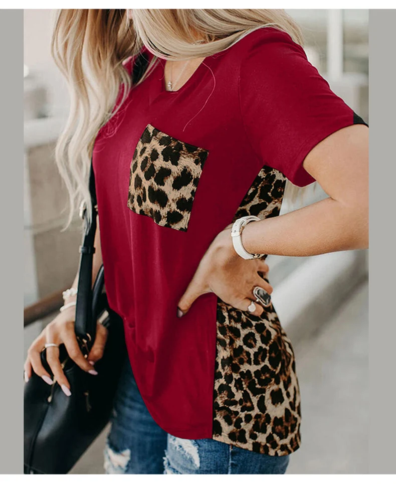 Title 5, Loose Leopard Print Knitted Womens Top