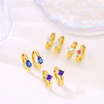 Brincos de coração de amor simples com incrustações de moda, perfeitos para uso diário e um presente elegante. Adicione charme ao seu visual. — foto 13