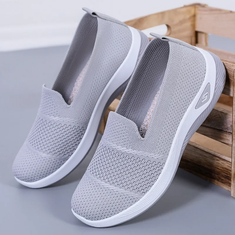 Title 5, Slip-on Mothers Shoes Soft Sole Lightweight Ol...