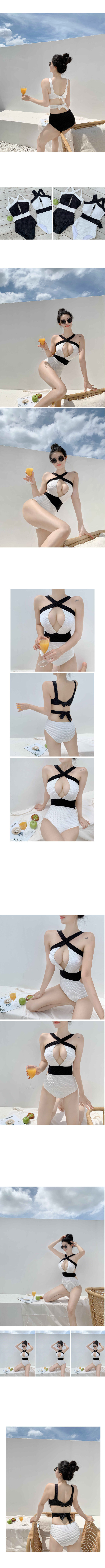 Title 1, Dames badpak voor hete bronnen en strand. Dit e...