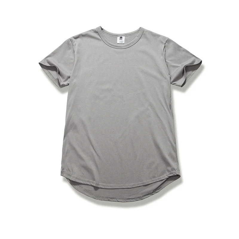 Plain short sleeve t-shirt perfect for everyday wear. Comfortable and versatile, suitable for casual outfits and layerin — photo 2
