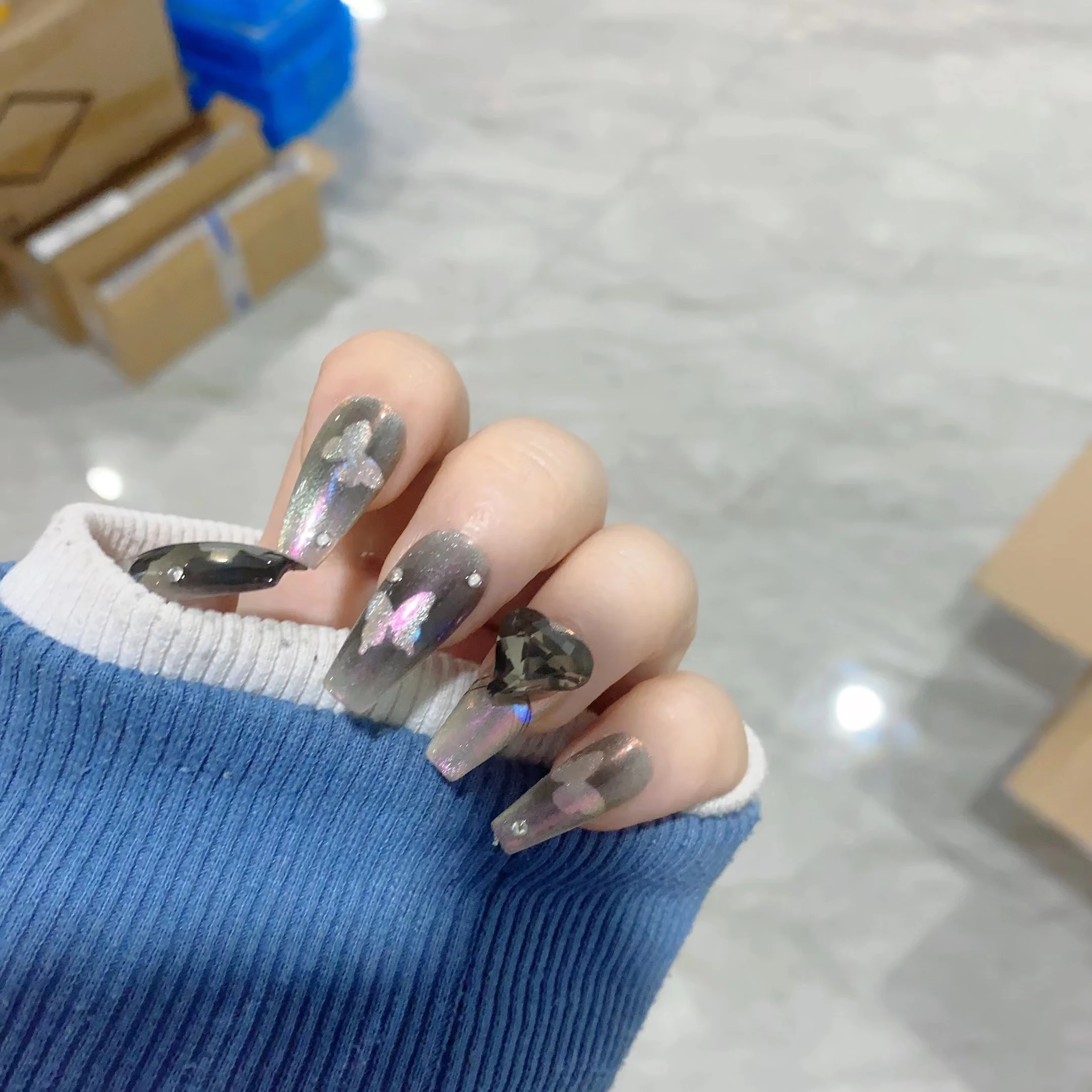 product image - 3
