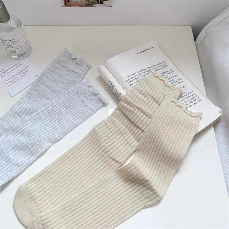 Title 7, Effen kleur ribstof houten oor dame witte buis ...