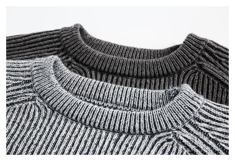 Title 18, Retro Brocade Sweater Mens Round Neck, Classic...