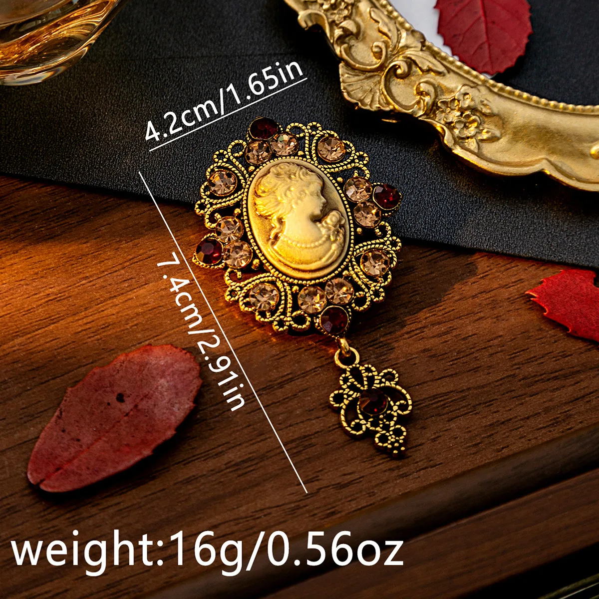 Title 13, Broche de cabeça Medieval Beauty Retro Corte En...