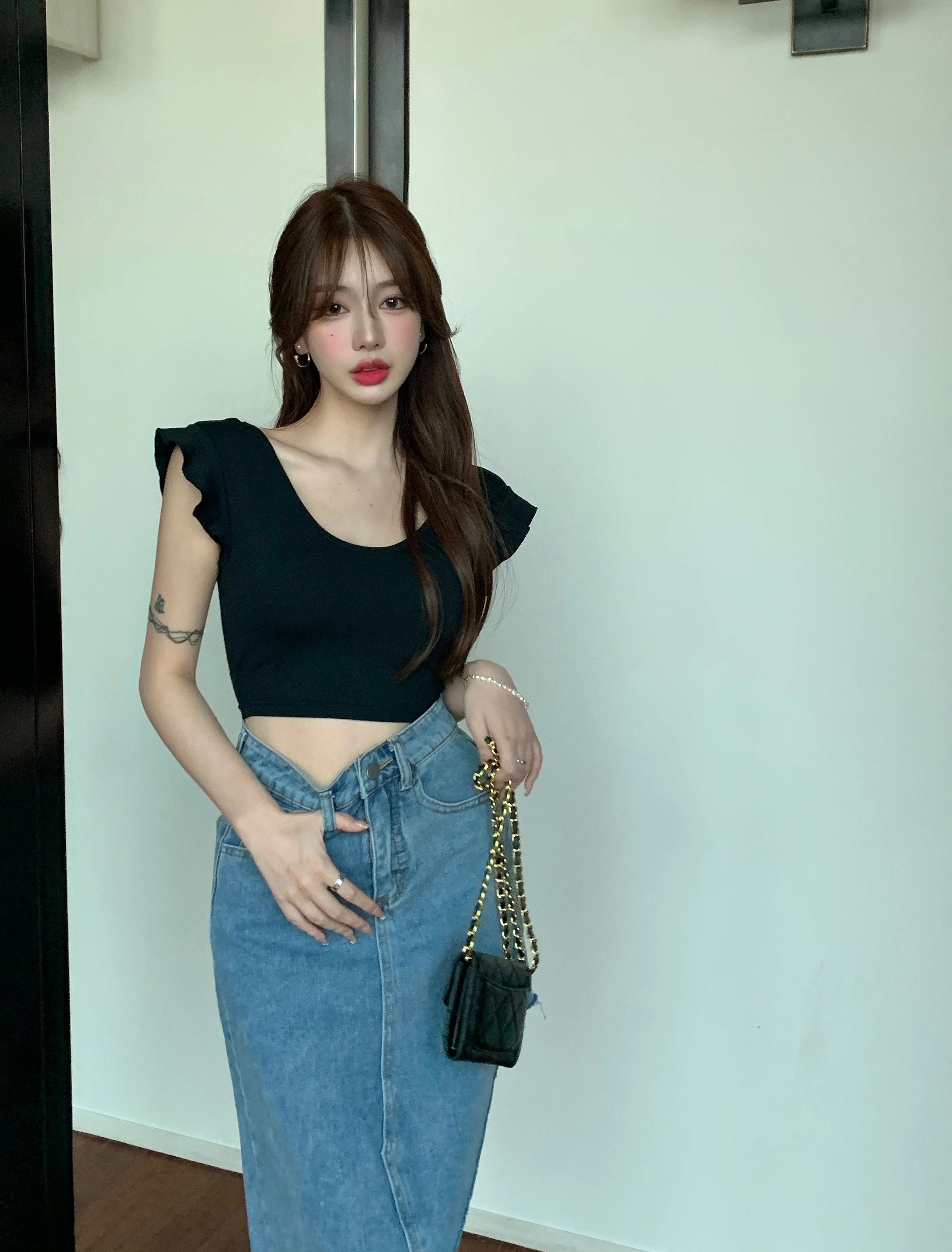 Women's Design sSense Of Denim Skirt, a stylish and versatile denim skirt, perfect for small gatherings and creating eff — photo 5