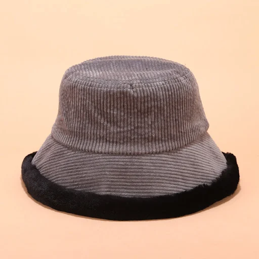Title 5, Cappello da pescatore in velluto a coste