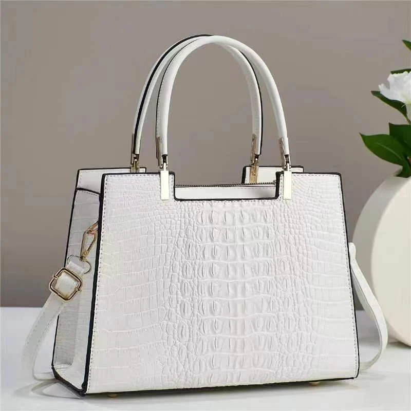 Borsa a mano donna casual con motivo coccodrillo, ampia capacità, ideale per l'uso quotidiano e per uno stile alla moda. — foto 9