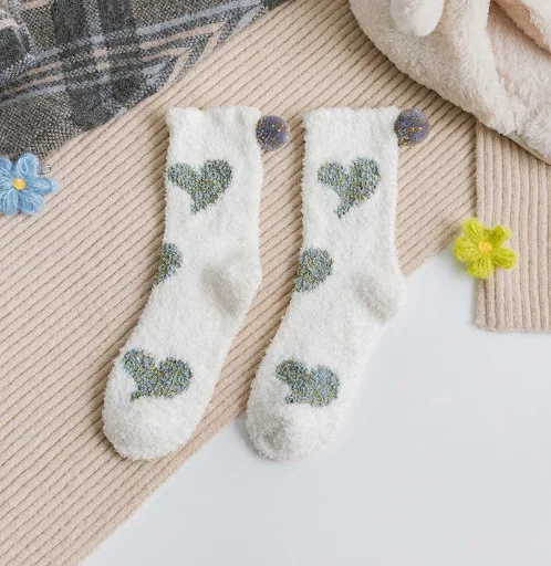 Title 7, Coral fleece socks