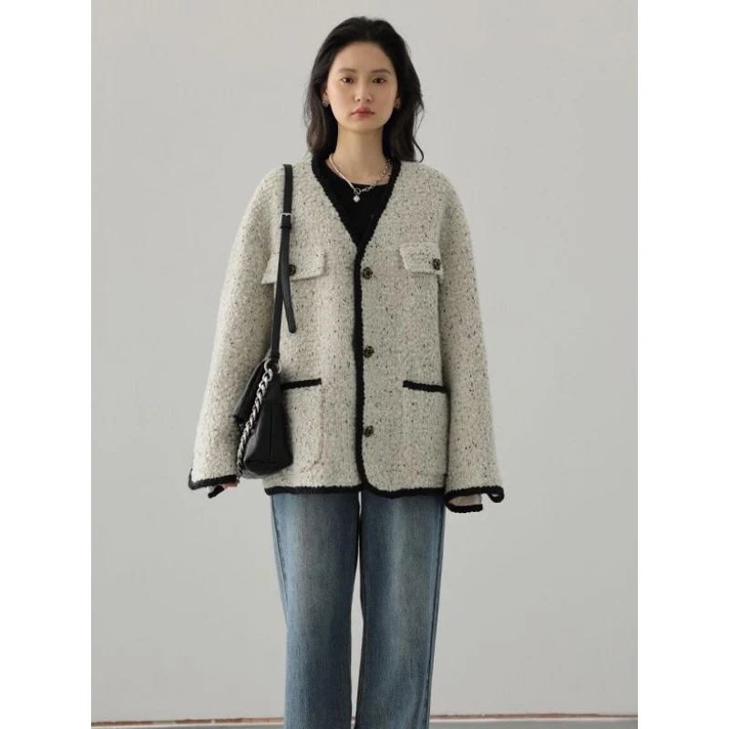 Top de lana vintage artesanal para otoño e invierno, casual y cómodo. Perfecto para un look elegante y abrigado en cualquier ocasión. — foto 10