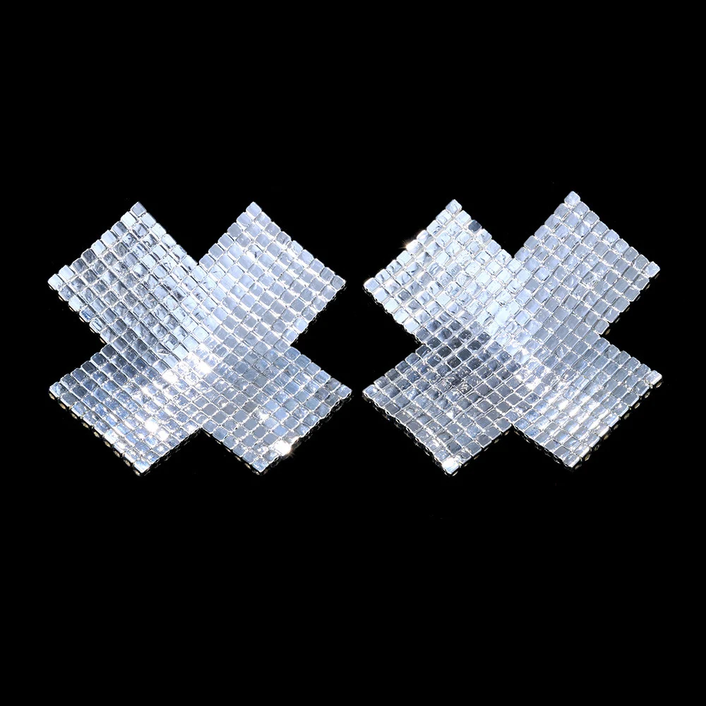 Adesivo de peito com strass, anti-exposição e discreto. Cole com confiança e liberdade, ideal para decotes e looks reveladores. — foto 7