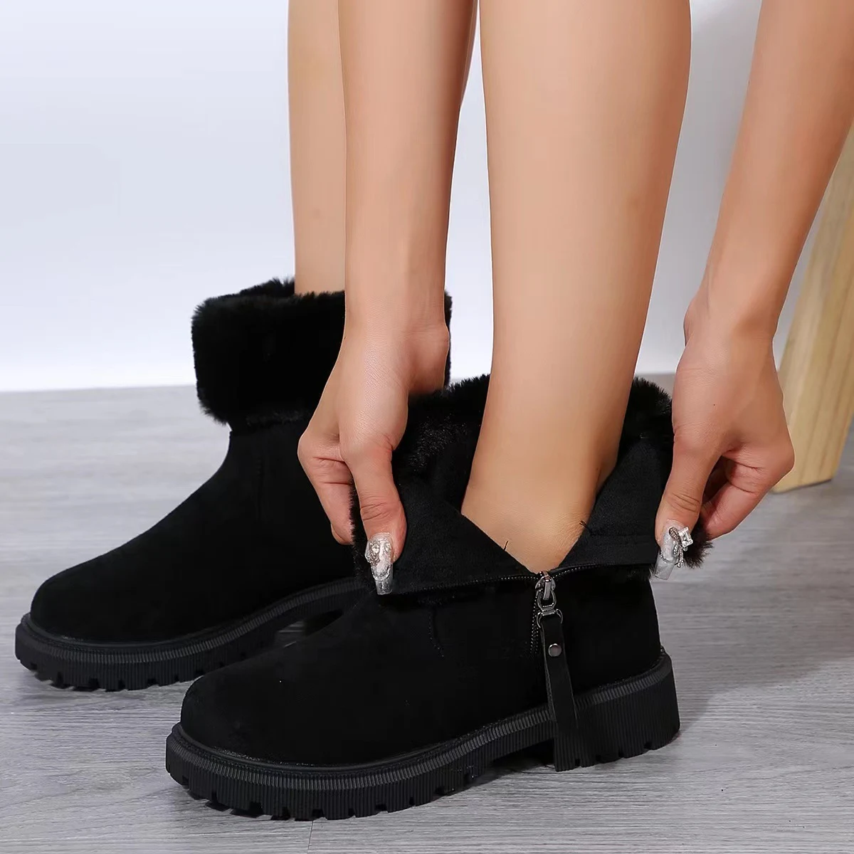 Title 3, Womens Warm Plush Boots Winter Fashion Side-Zi...