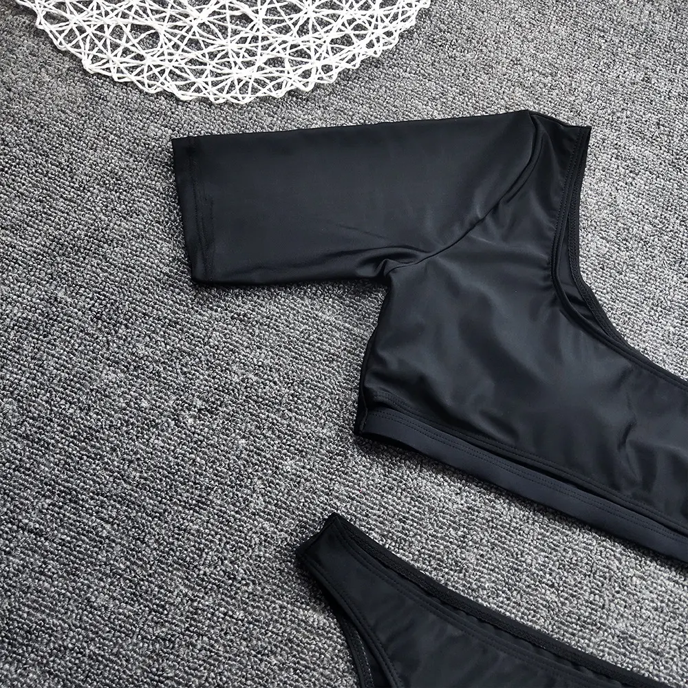 Bikini tinta unita con maniche a metà, stile europeo e americano per donna. Perfetto per l'estate, comodo e alla moda per la spiaggia. — foto 4