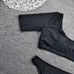 Bikini tinta unita con maniche a metà, stile europeo e americano per donna. Perfetto per l'estate, comodo e alla moda per la spiaggia. — foto 4