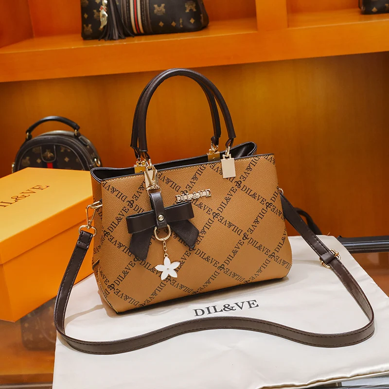 Nuova Borsa a Tracolla Casual Coreana per Donna Design Moderno ed Elegante Perfetta per l'Uso Quotidiano Comoda e Capiente Ideale come Regalo — foto 9