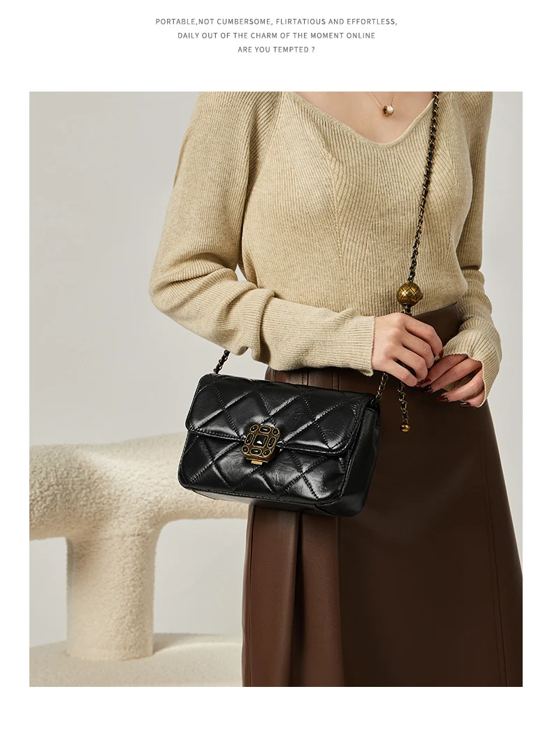 Bolsa Quadrada Pequena Feminina Crossbody de Moda Versátil Couro Bovino Bolsa de Mão Ideal para o Uso Diário e Eventos — foto 4