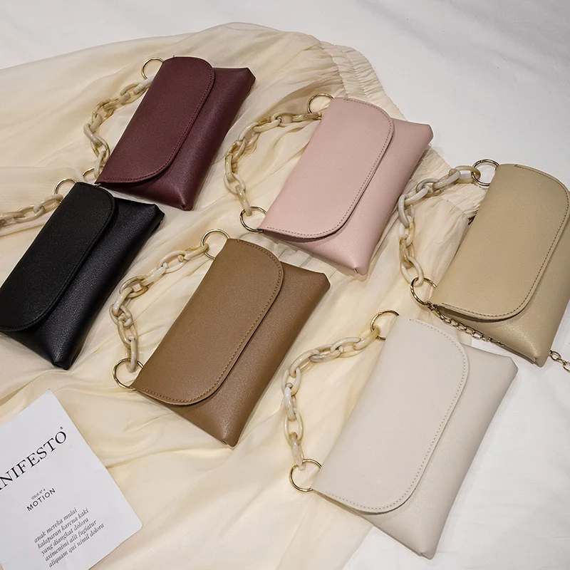 Women's Simple Fashion Chain Messenger Bag Stylish and Versatile Crossbody Bag Perfect for Everyday Use Lightweight and — photo 7
