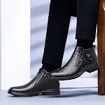 Zapatos de cuero altos con cremallera para hombre, ideales para negocios. Estilo moderno y elegante. Comodidad y sofisticación para el profesional actual. — foto 1