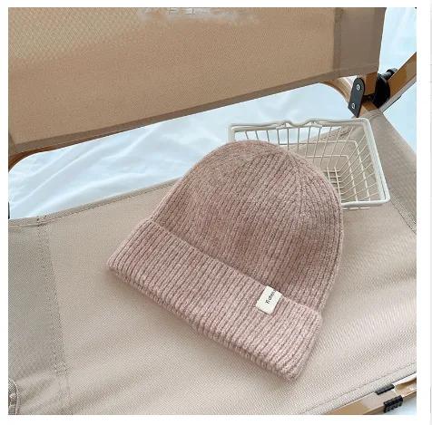 Gorro de lana tejido para niños, perfecto para otoño e invierno. Cálido y versátil, combina con todo y mantiene a tus hijos abrigados. — foto 9