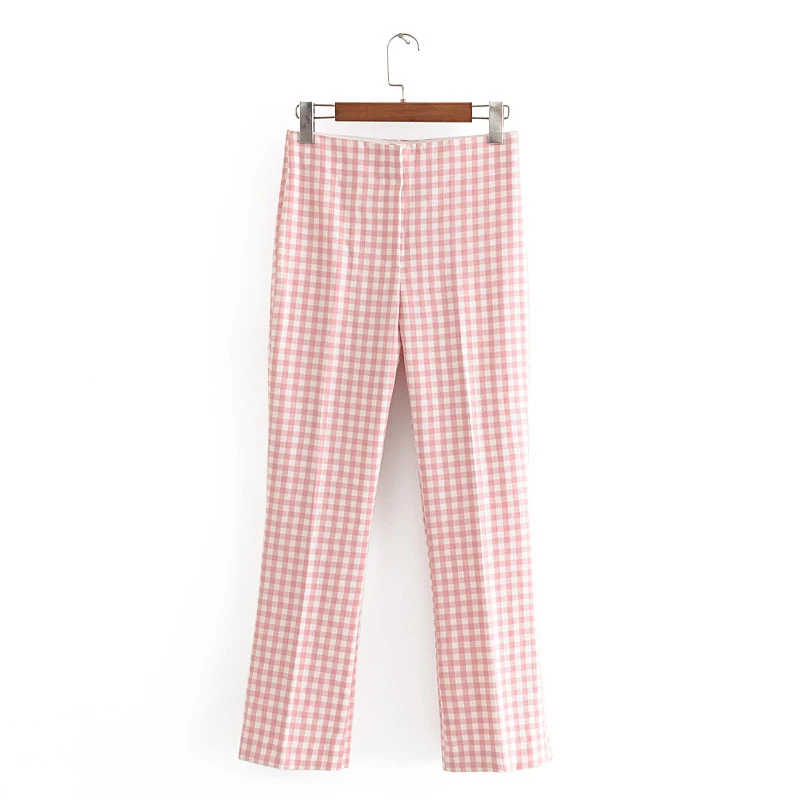 Title 3, Terno com calça flare cintura alta. Elegância e...