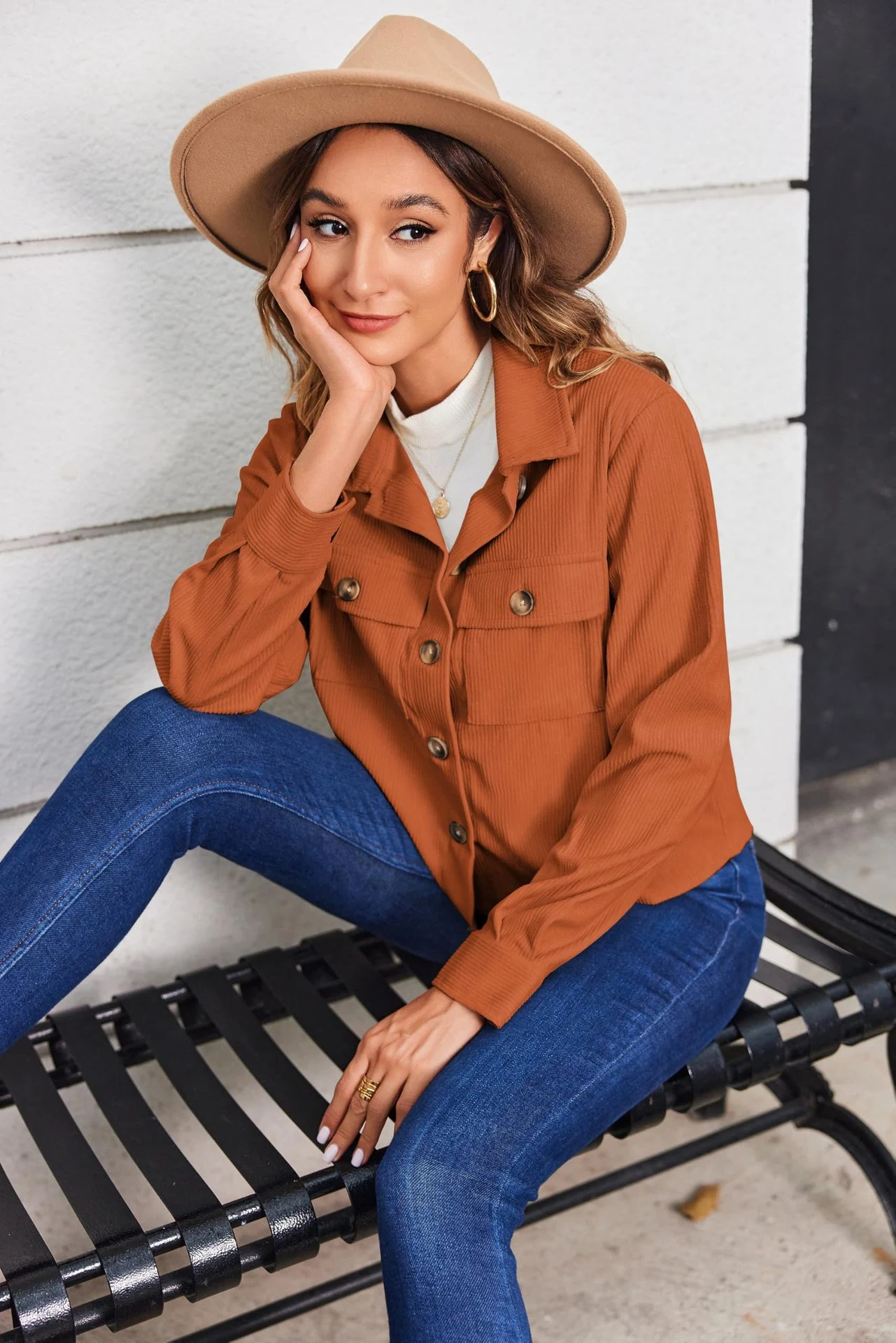 Title 4, Damesmode korte blouse korte broek van corduroy...