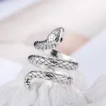 Anel de cobra tailandês de prata vintage. Adicione proteção e estilo com este anel único, com design autêntico e vintage. Perfeito para um visual diferenciado. — foto 3